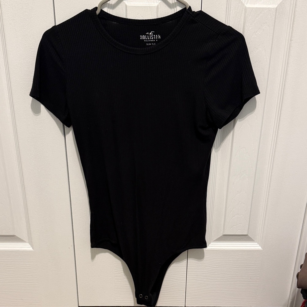 Hollister Classic Black Short Sleeve Bodysuit